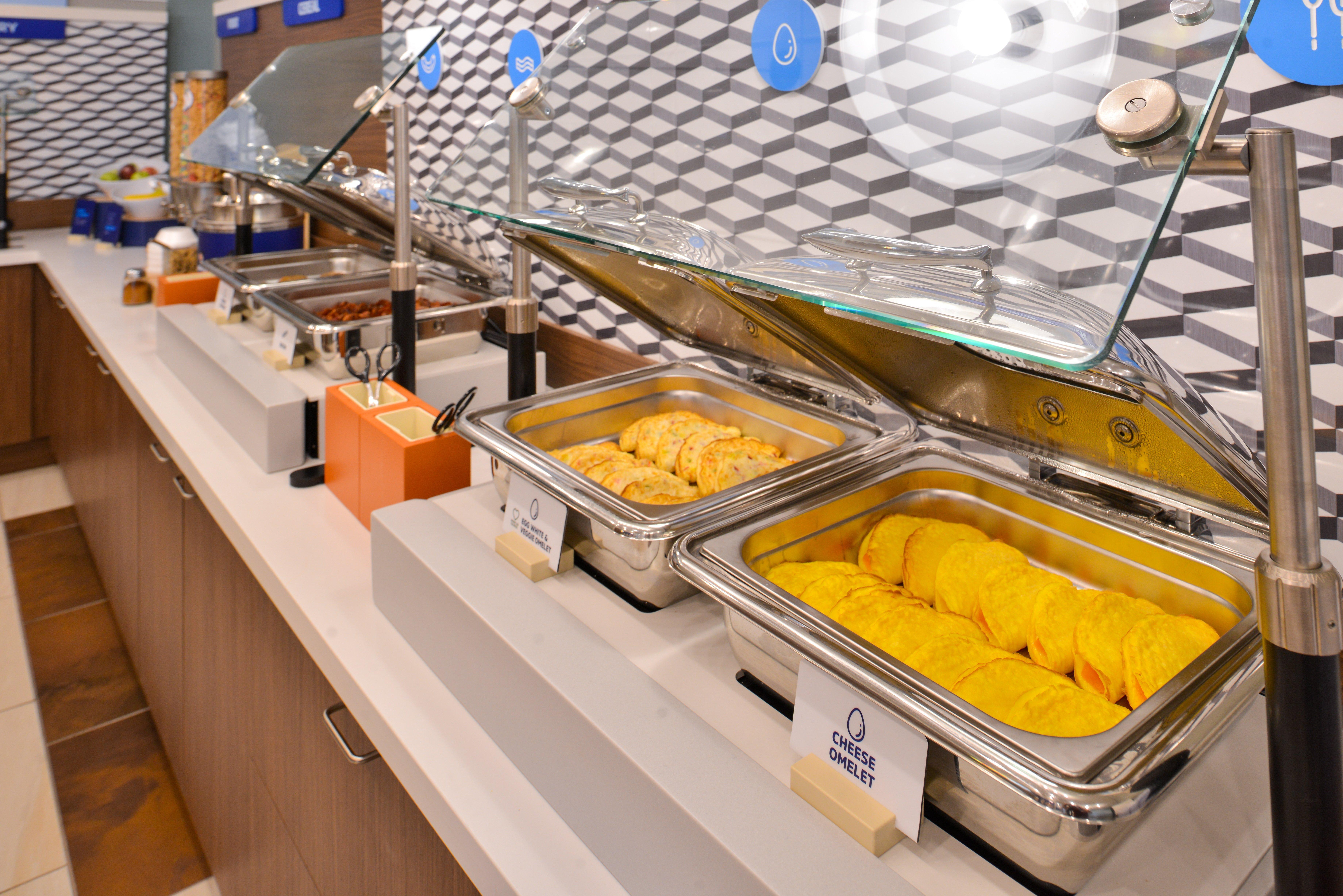 Holiday Inn Express Hotel & Suites Toronto - Markham By Ihg Richmond Hill Buitenkant foto