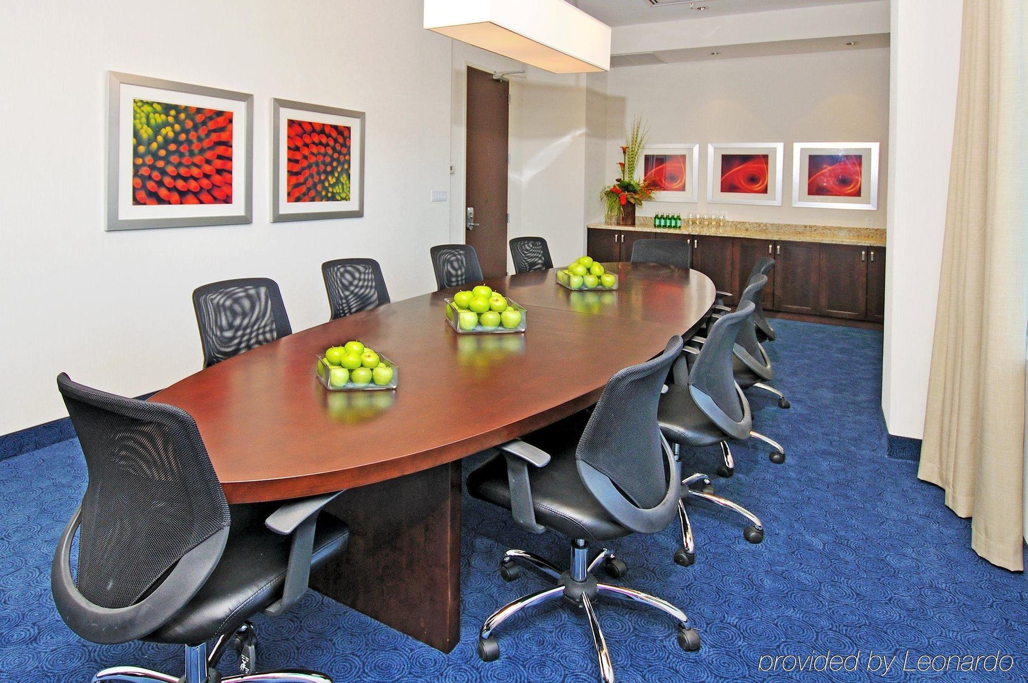 Holiday Inn Express Hotel & Suites Toronto - Markham By Ihg Richmond Hill Faciliteiten foto