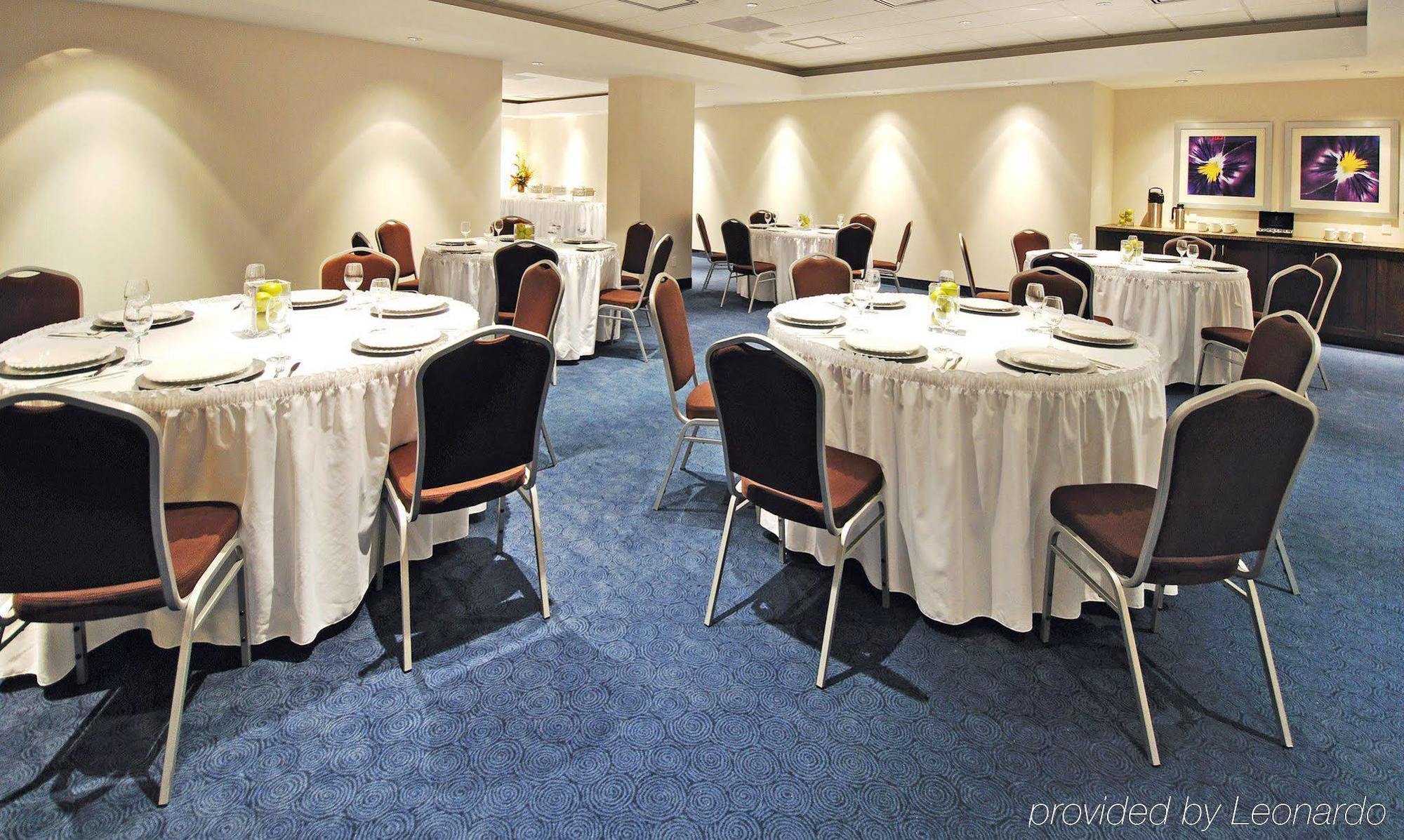 Holiday Inn Express Hotel & Suites Toronto - Markham By Ihg Richmond Hill Restaurant foto